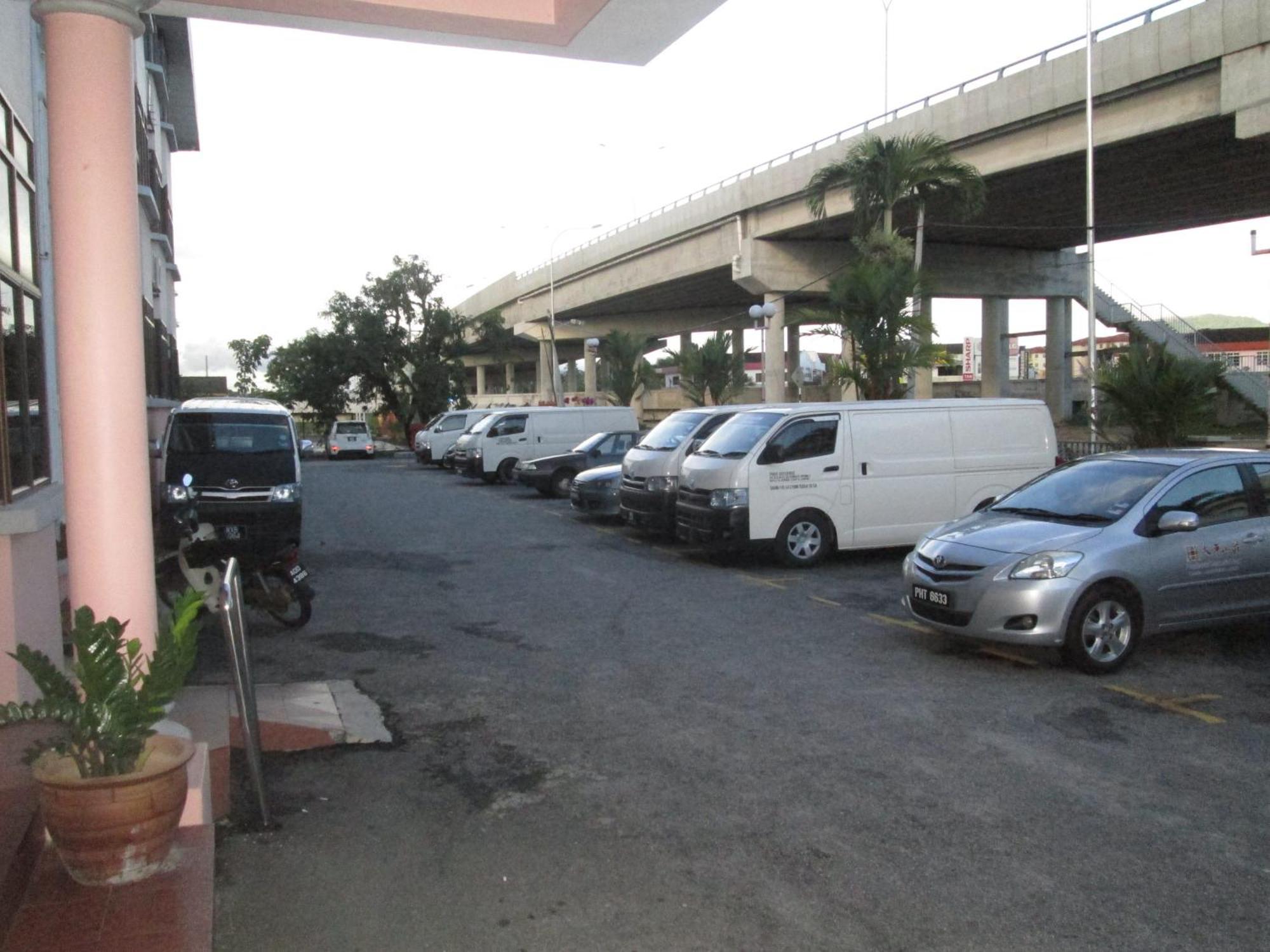 Hotel Damai Parit Buntar Exterior foto